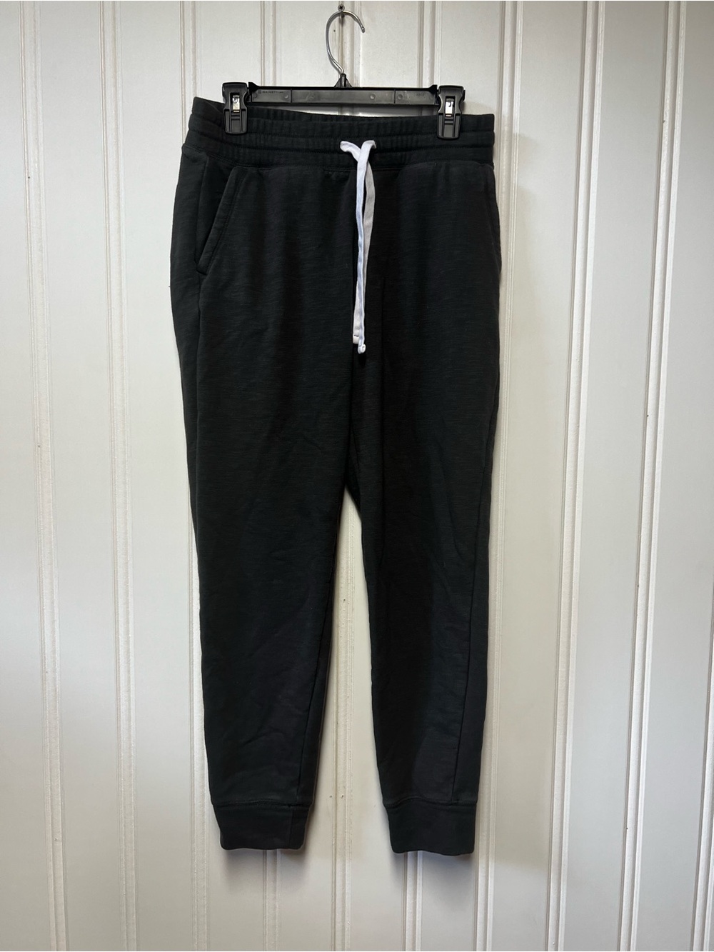 Black Men's Vineyard Vines Gray Jogger Pants